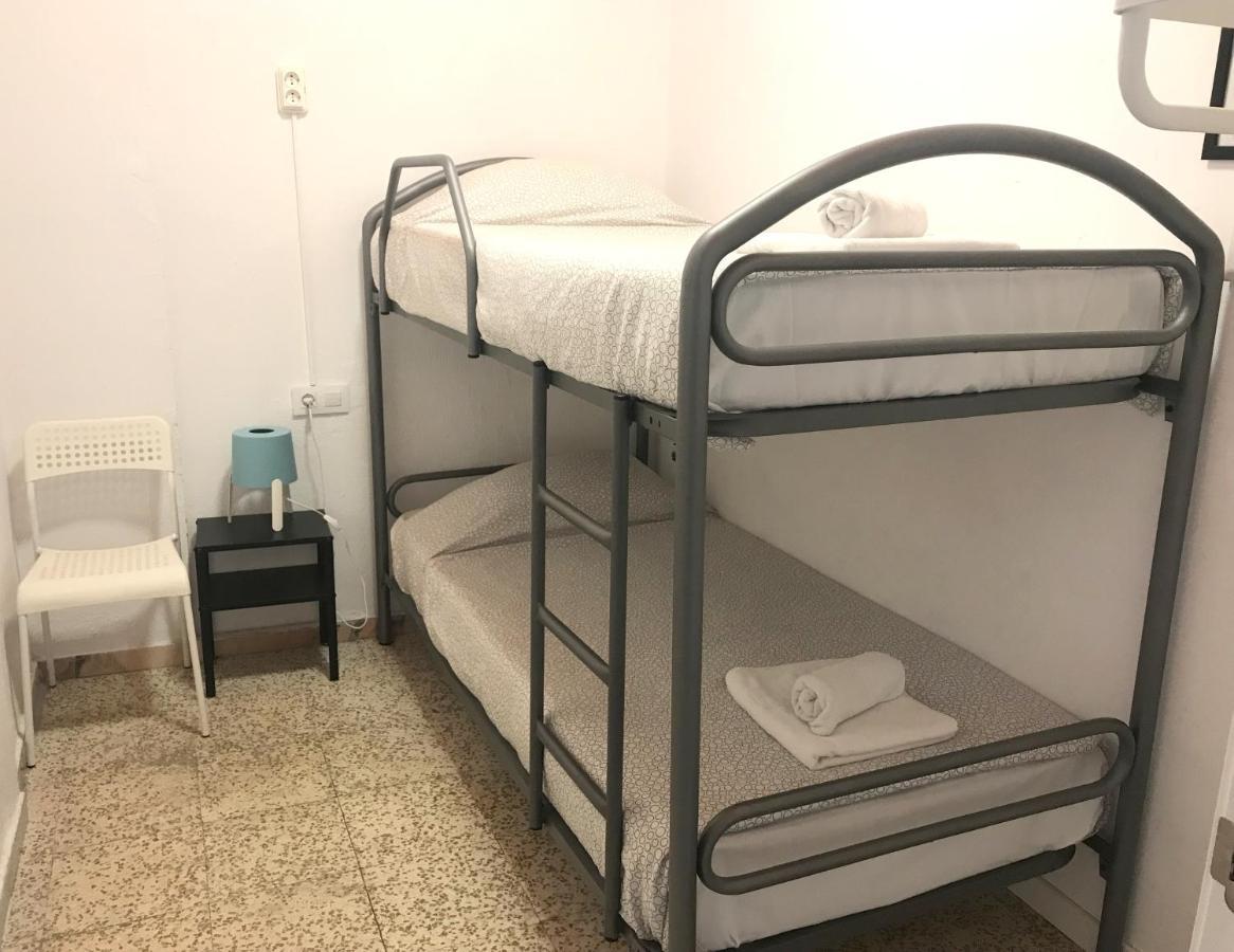 Arc House Sevilla Only Adults Bagian luar foto