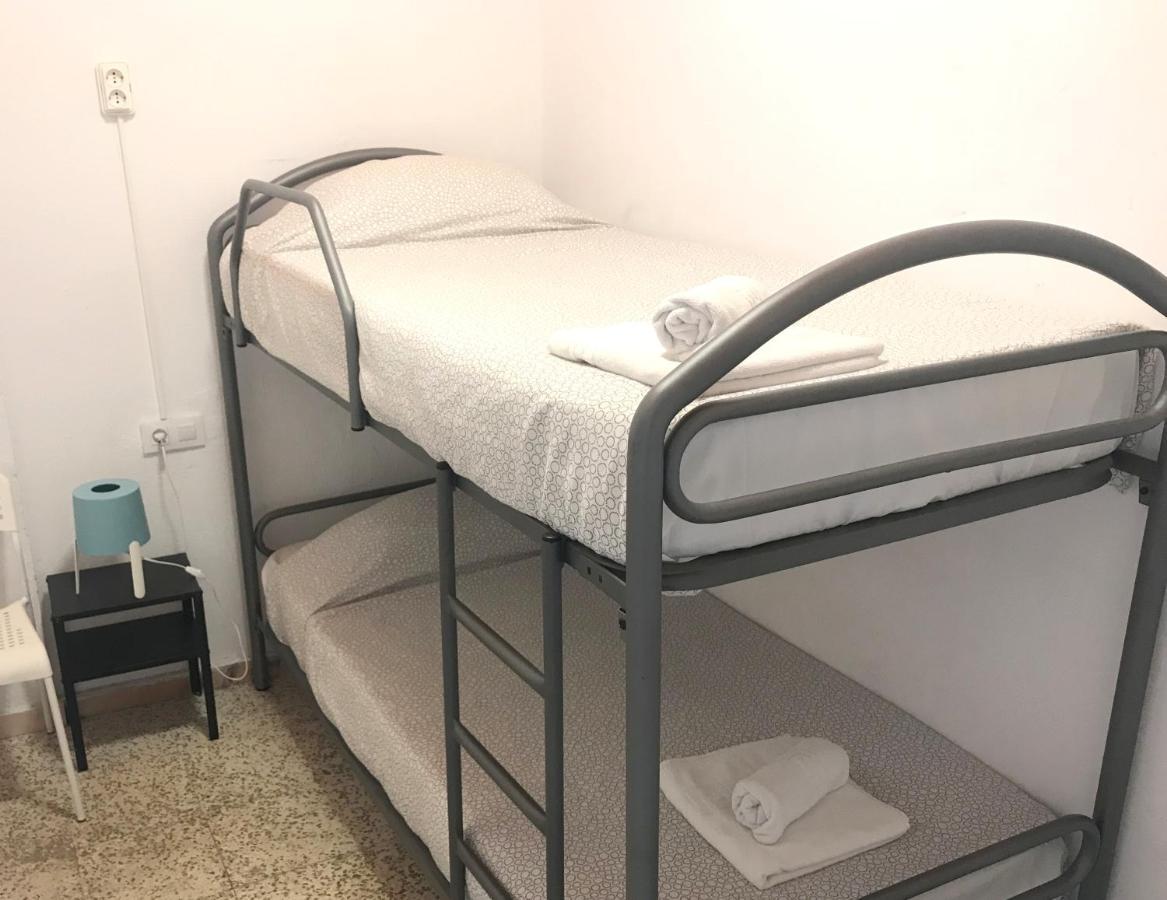 Arc House Sevilla Only Adults Bagian luar foto