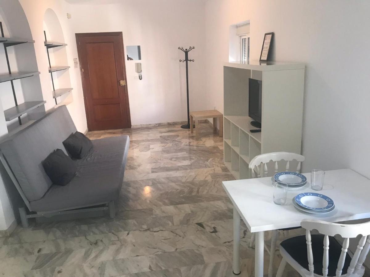 Arc House Sevilla Only Adults Bagian luar foto